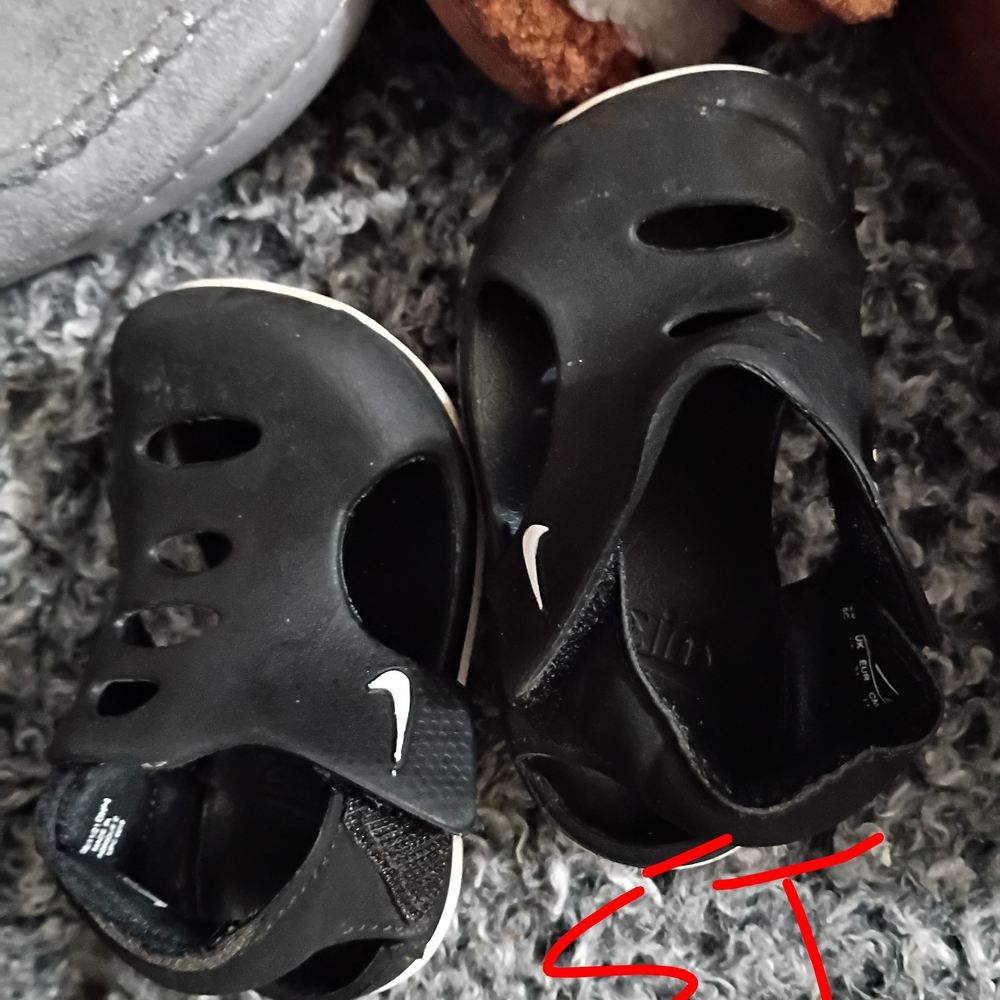 Nike Kids Black Water Shoes